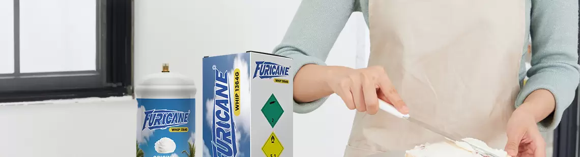 The 2.2L 1364g Cream Charger is built for high-demand environments such as cafés, dessert shops, and commercial kitchens. With a larger gas capacity, it significantly reduces replacement frequency while maintaining stable pressure output. Made for professional whipped cream, cold brew foam, and culinary applications, this charger helps improve efficiency and lower long-term operating costs.