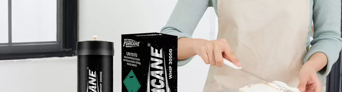 The 4.5L 3000g black bottle cream charger is designed for large-scale commercial kitchens and industrial dessert production that demand maximum efficiency and uninterrupted performance. Ultra-high capacity for continuous production Industrial-level pressure consistency Significantly reduces gas replacement frequency Designed for large kitchens and catering operations Strong, professional black bottle construction